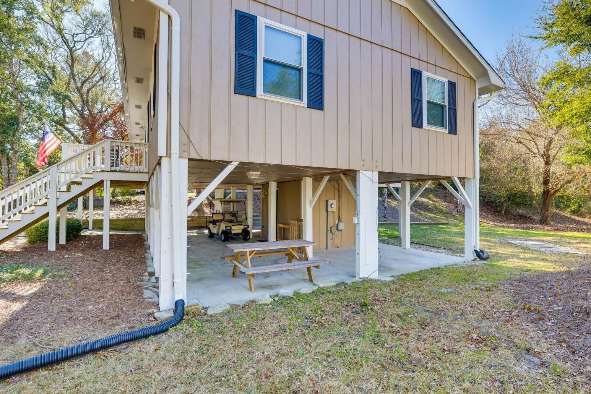 Lovely Emerald Isle Home, Walk To Beach! Exteriér fotografie