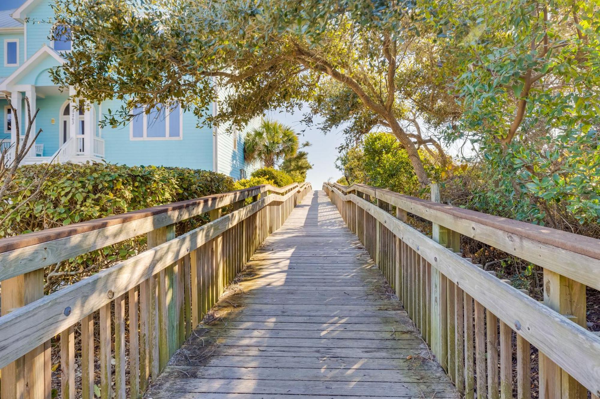 Lovely Emerald Isle Home, Walk To Beach! Exteriér fotografie